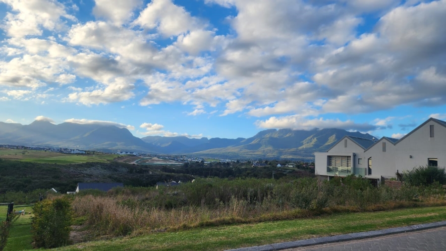 0 Bedroom Property for Sale in Kingswood Golf Estate Western Cape